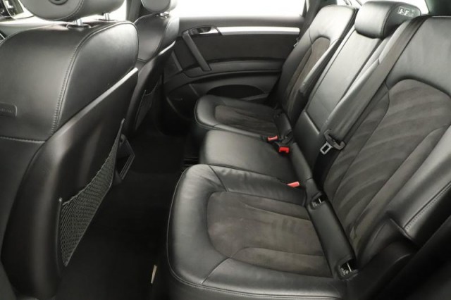 Audi Q7  3.0 TDI S-Line