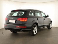Audi Q7  3.0 TDI S-Line