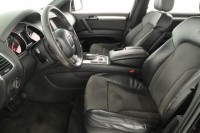 Audi Q7  3.0 TDI S-Line