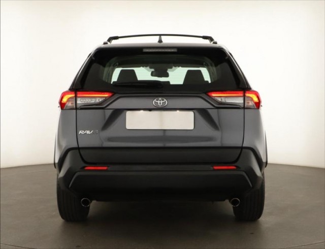 Toyota RAV 4  2.0 Valvematic 