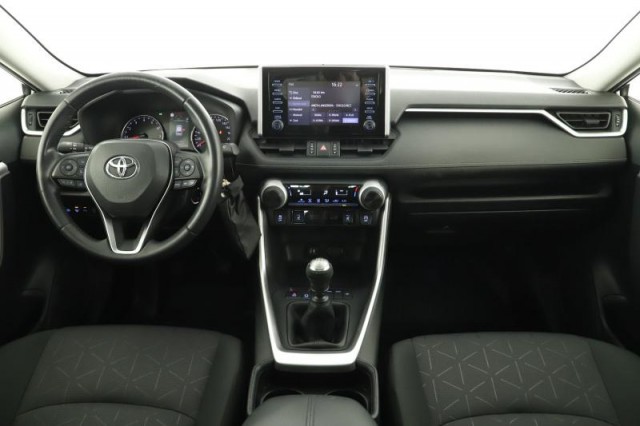 Toyota RAV 4  2.0 Valvematic 