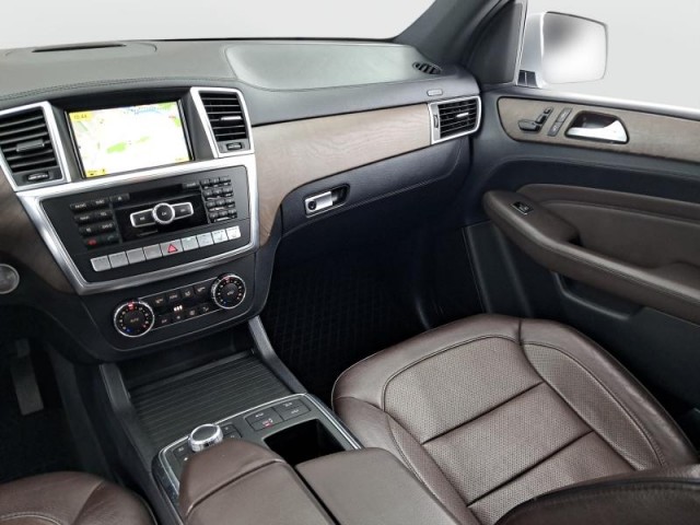 Mercedes-Benz ML  ML 350 BlueTEC 
