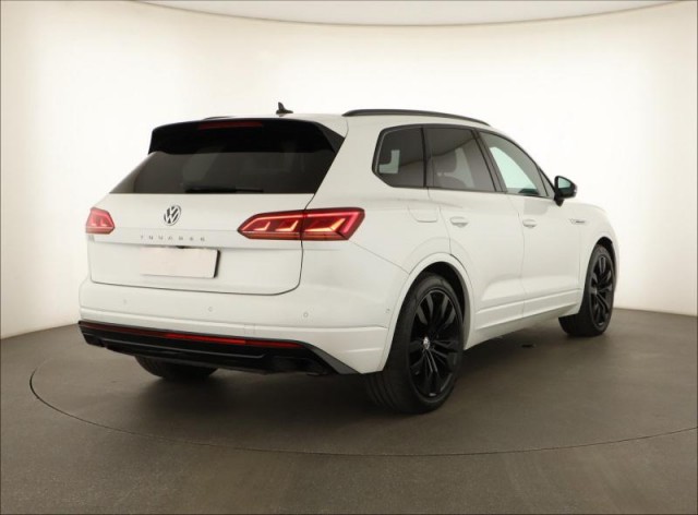 Volkswagen Touareg  V8 TDI R-Line