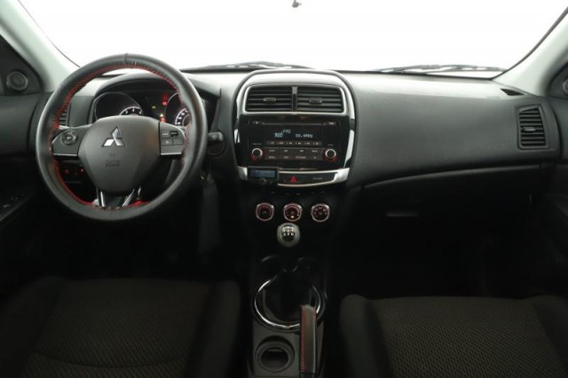 Mitsubishi ASX  1.6 MIVEC 