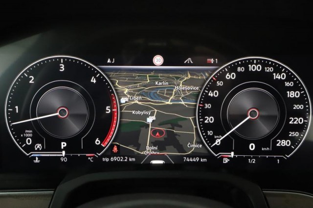 Volkswagen Touareg  3.0 TDI 