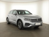 Volkswagen Touareg  3.0 TDI 