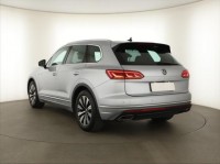 Volkswagen Touareg  3.0 TDI 