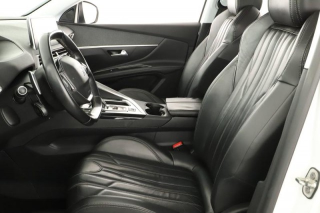 Peugeot 5008  1.6 BlueHDi Premium