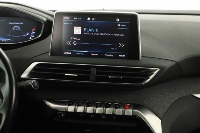Peugeot 5008  1.6 BlueHDi Premium