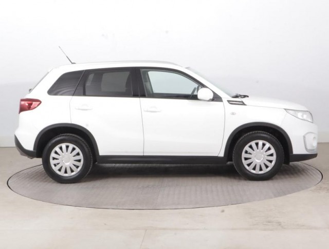 Suzuki Vitara  1.0 BoosterJet 