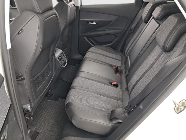 Peugeot 3008  1.2 PureTech 