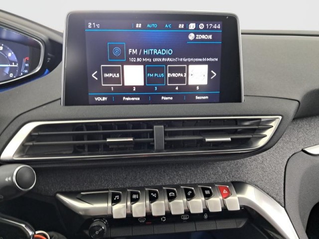 Peugeot 3008  1.2 PureTech 