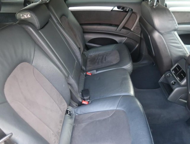 Audi Q7  3.0 TDI S-Line