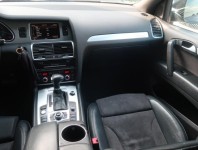 Audi Q7  3.0 TDI S-Line