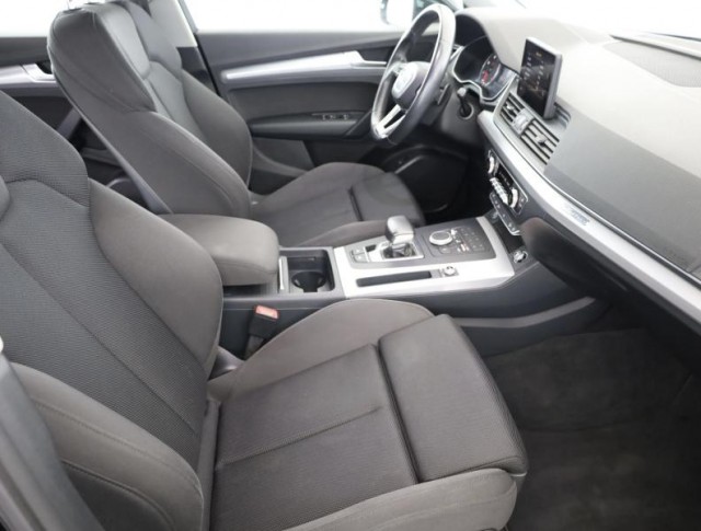 Audi Q5  2.0 TDI 