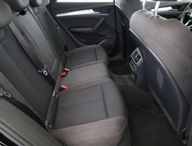 Audi Q5  2.0 TDI 