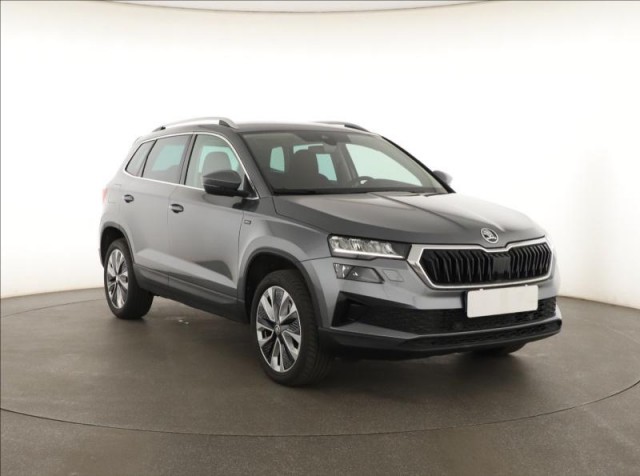 Škoda Karoq  1.5 TSI Drive