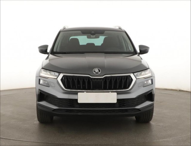 Škoda Karoq  1.5 TSI Drive