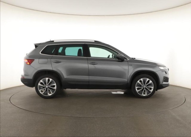 Škoda Karoq  1.5 TSI Drive