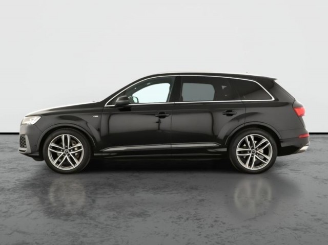 Audi Q7  50 TDI S-Line