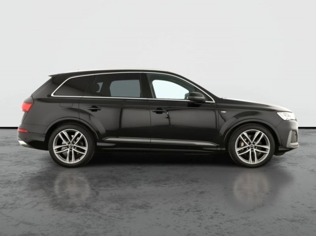 Audi Q7  50 TDI S-Line