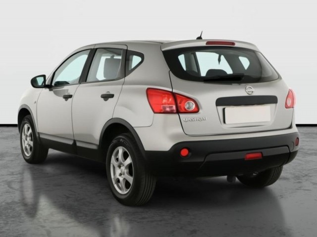 Nissan Qashqai  1.6 