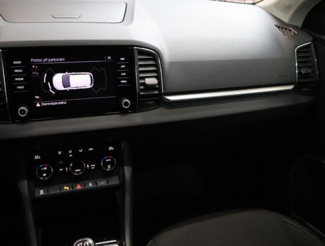 Škoda Karoq  1.5 TSI Ambition