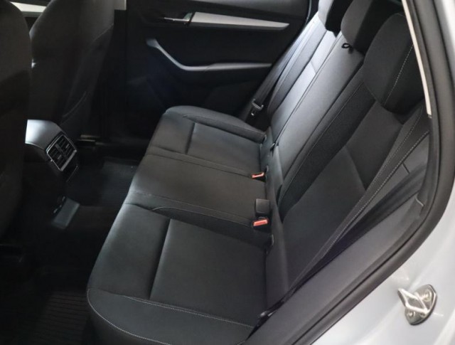 Škoda Karoq  1.5 TSI Ambition