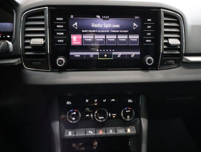 Škoda Karoq  1.5 TSI Ambition