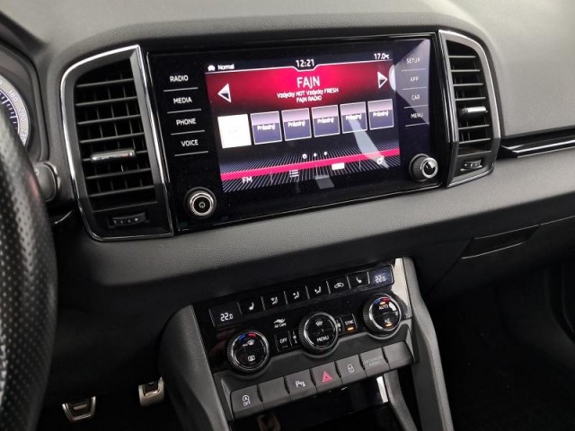 Škoda Karoq  1.5 TSI Sportline