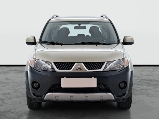 Mitsubishi Outlander  2.2 DI-D 