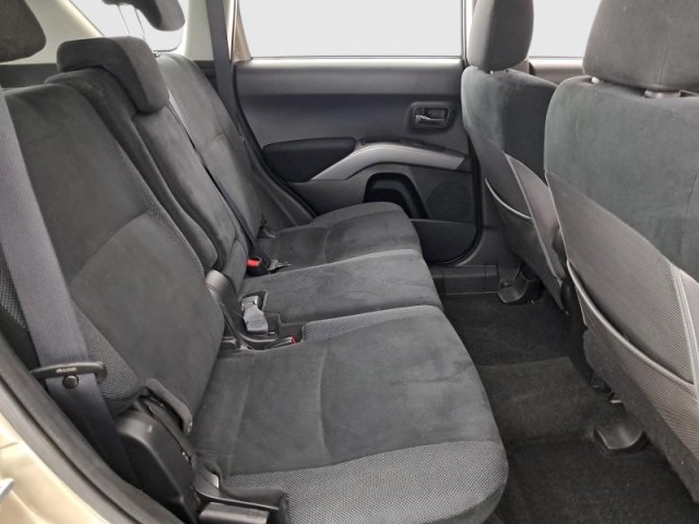 Mitsubishi Outlander  2.2 DI-D 