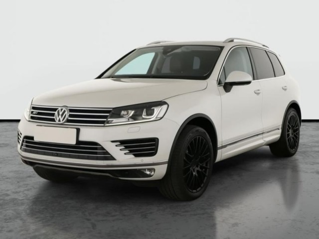 Volkswagen Touareg  3.0 TDI 