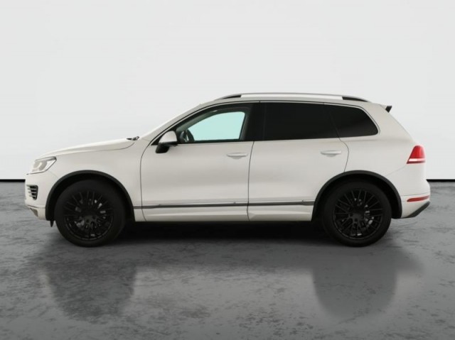 Volkswagen Touareg  3.0 TDI 