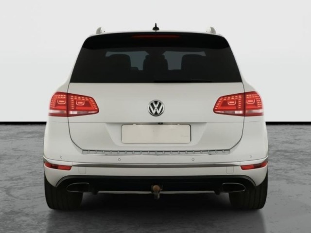 Volkswagen Touareg  3.0 TDI 