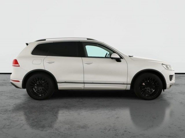 Volkswagen Touareg  3.0 TDI 