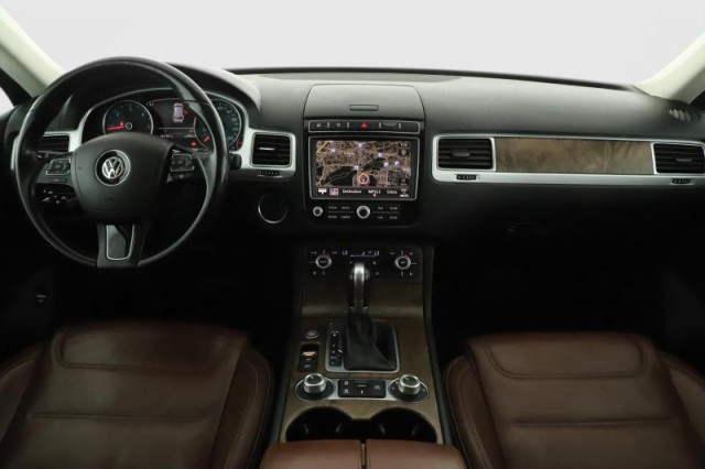 Volkswagen Touareg  3.0 TDI 