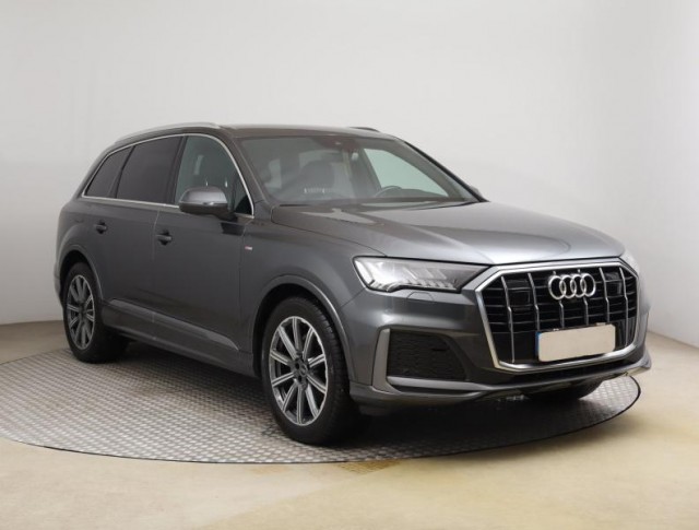 Audi Q7  50 TDI S-Line
