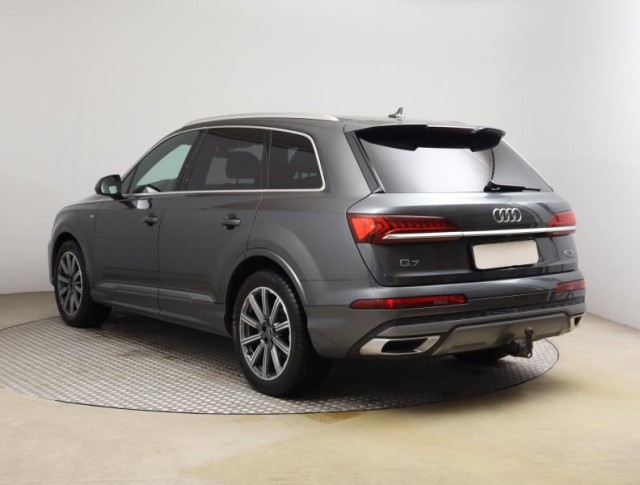 Audi Q7  50 TDI S-Line