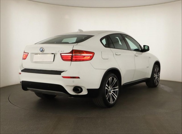 BMW X6  xDrive30d M Paket