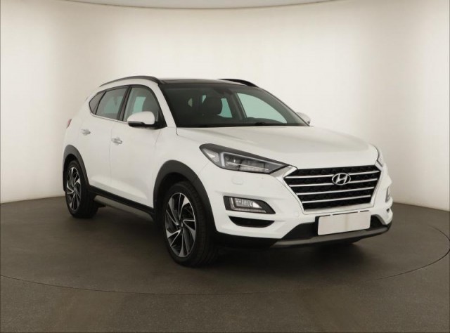 Hyundai Tucson  2.0 CRDi 
