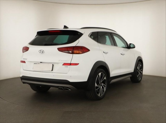 Hyundai Tucson  2.0 CRDi 