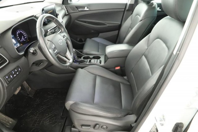 Hyundai Tucson  2.0 CRDi 