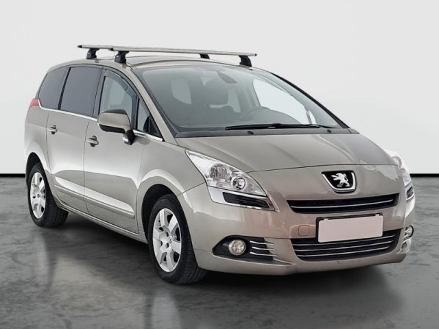 Peugeot 5008  1.6 HDi 