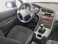 Peugeot 5008  1.6 HDi 