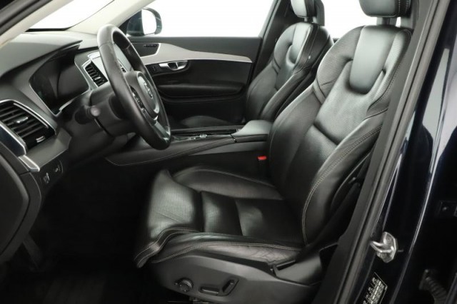 Volvo XC90  D5 AWD Momentum