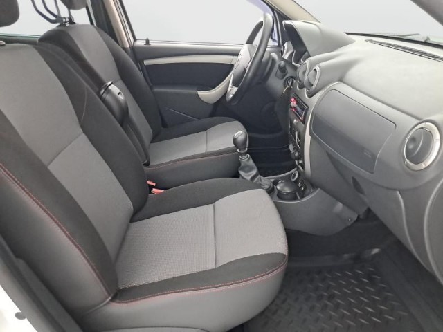 Dacia Duster  1.6 16V 