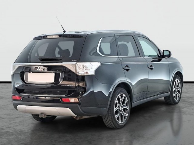 Mitsubishi Outlander  2.2 DI-D 