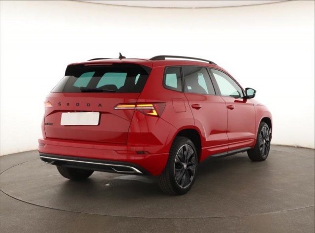 Škoda Karoq  1.5 TSI Sportline