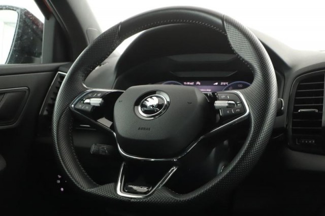 Škoda Karoq  1.5 TSI Sportline
